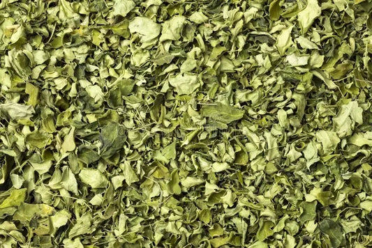 Hojas-de-moringa-deshidratada-pura-empaque-superalimento