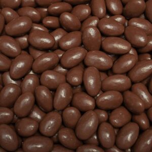 Almendras Tostadas Cubiertas con Chocolate Premium – Snack Gourmet